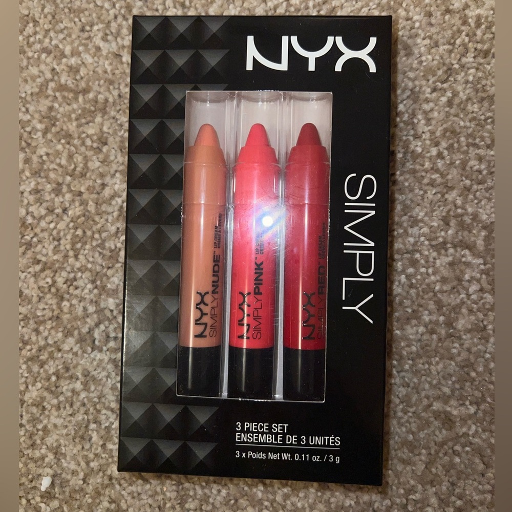 NYX simply 3 piece set
